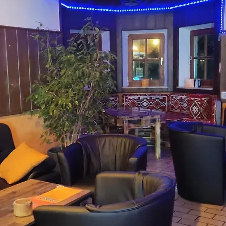 Guest house Nostress77 Garching an Der Alz